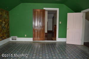 381 Second St, Manistee, MI 49660 photo 34