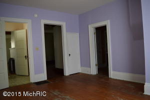 381 Second St, Manistee, MI 49660 photo 15