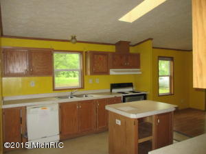 5582 Laraway Dr, Pullman, MI 49450 photo 12