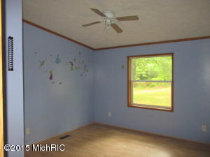 5582 Laraway Dr, Pullman, MI 49450 photo 5