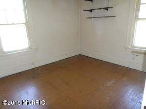 1223 E Main, Niles, MI 49120 photo 8
