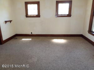 1223 E Main, Niles, MI 49120 photo 3