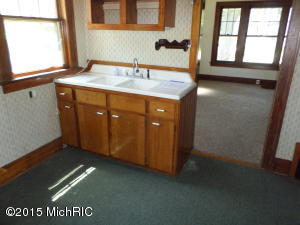 1223 E Main, Niles, MI 49120 photo 4