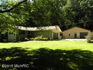 13190 Kane Rd, Plainwell, MI 49080 photo 3