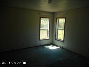 8300 Dietz Rd, Belding, MI 48809 photo 9