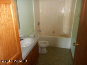 8300 Dietz Rd, Belding, MI 48809 photo 7