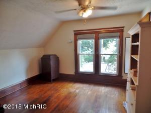 237 Mill St, Big Rapids, MI 49307 photo 14