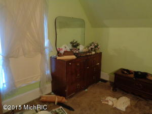 225 E Main St, Hanover, MI 49241 photo 9