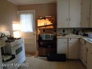225 E Main St, Hanover, MI 49241 photo 6