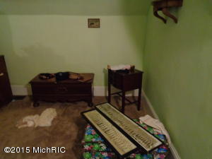 225 E Main St, Hanover, MI 49241 photo 8