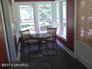 320 Jersey, Plainwell, MI 49080 photo 8