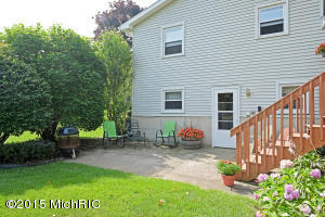 1677 Pinta Pl, Holland, MI 49424 photo 7