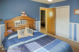 1677 Pinta Pl, Holland, MI 49424 photo 24