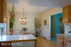 1677 Pinta Pl, Holland, MI 49424 photo 19
