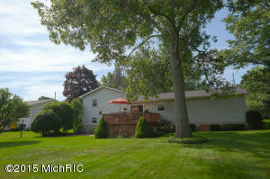 1677 Pinta Pl, Holland, MI 49424 photo 4