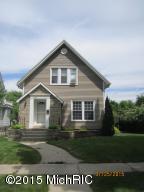 440 Third St, Manistee, MI 49660 photo 1