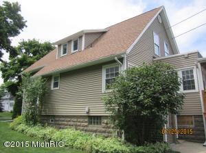 440 Third St, Manistee, MI 49660 photo 3
