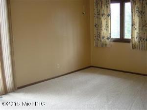 1920 Champlain Dr, Niles, MI 49120 photo 13