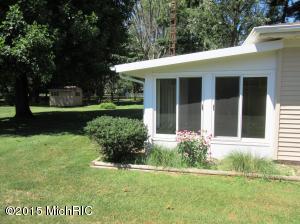 405 Chippewa St, Buchanan, MI 49107 photo 10
