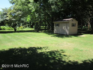 405 Chippewa St, Buchanan, MI 49107 photo 12