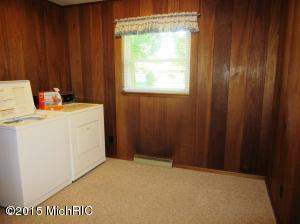 405 Chippewa St, Buchanan, MI 49107 photo 21