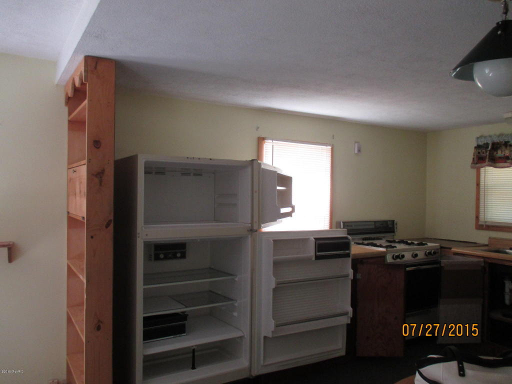 860 S Goode, White Cloud, MI 49349 photo 5