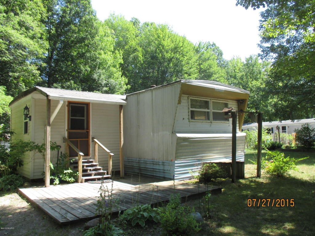 860 S Goode, White Cloud, MI 49349 photo 13