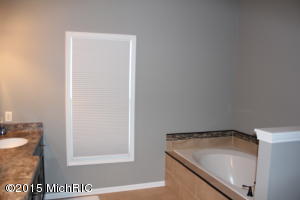 57 Fox Point Ct Ne NE, Ada, MI 49301 photo 17
