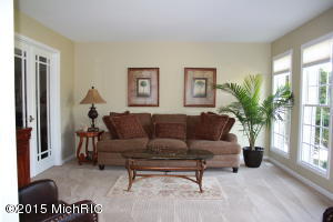 57 Fox Point Ct Ne NE, Ada, MI 49301 photo 3