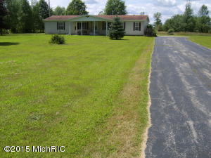 250 Dons Dr, Coldwater, MI 49036 photo 1