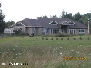 8433 S D Dr, Ceresco, MI 49033 photo 1