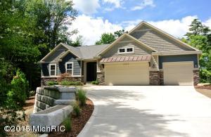 10073 Jane Dr, Allendale, MI 49401 photo 1