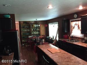 2268 E Clear Lake Rd, Buchanan, MI 49107 photo 8