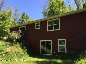 2268 E Clear Lake Rd, Buchanan, MI 49107 photo 5