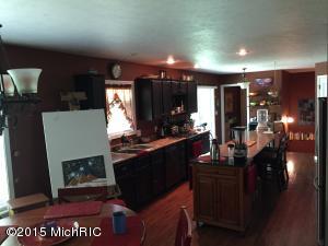 2268 E Clear Lake Rd, Buchanan, MI 49107 photo 9