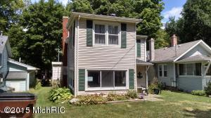 25 Park Ave, Crystal, MI 48818 photo 1