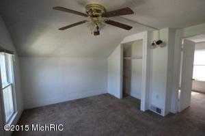 374 E Gardner St, Sparta, MI 49345 photo 18