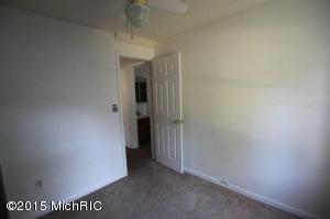 374 E Gardner St, Sparta, MI 49345 photo 9