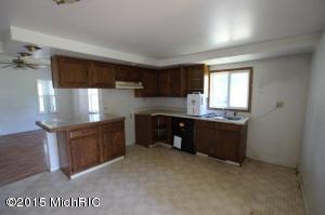 374 E Gardner St, Sparta, MI 49345 photo 23
