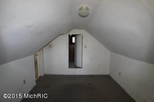 374 E Gardner St, Sparta, MI 49345 photo 15