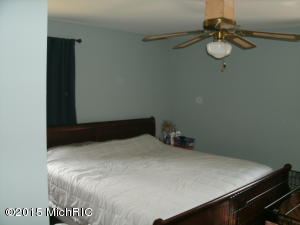 4125 Sandy Dr, Dorr, MI 49323 photo 8