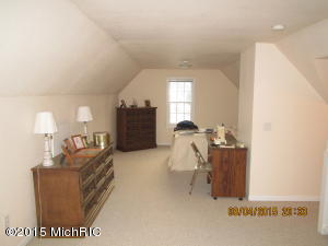 850 Upton, Battle Creek, MI 49037 photo 16