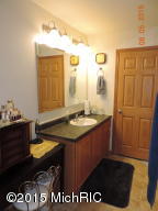 110 Wright, Quincy, MI 49082 photo 14