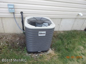 110 Wright, Quincy, MI 49082 photo 30