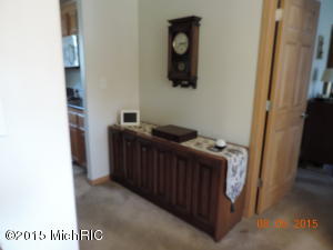110 Wright, Quincy, MI 49082 photo 9