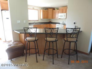 110 Wright, Quincy, MI 49082 photo 6