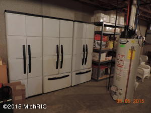 110 Wright, Quincy, MI 49082 photo 25