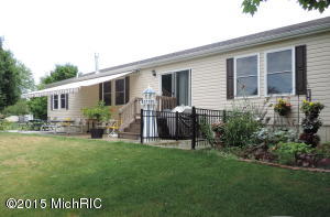 110 Wright, Quincy, MI 49082 photo 1