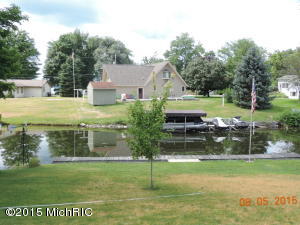 110 Wright, Quincy, MI 49082 photo 3