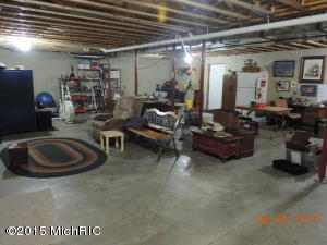 110 Wright, Quincy, MI 49082 photo 22